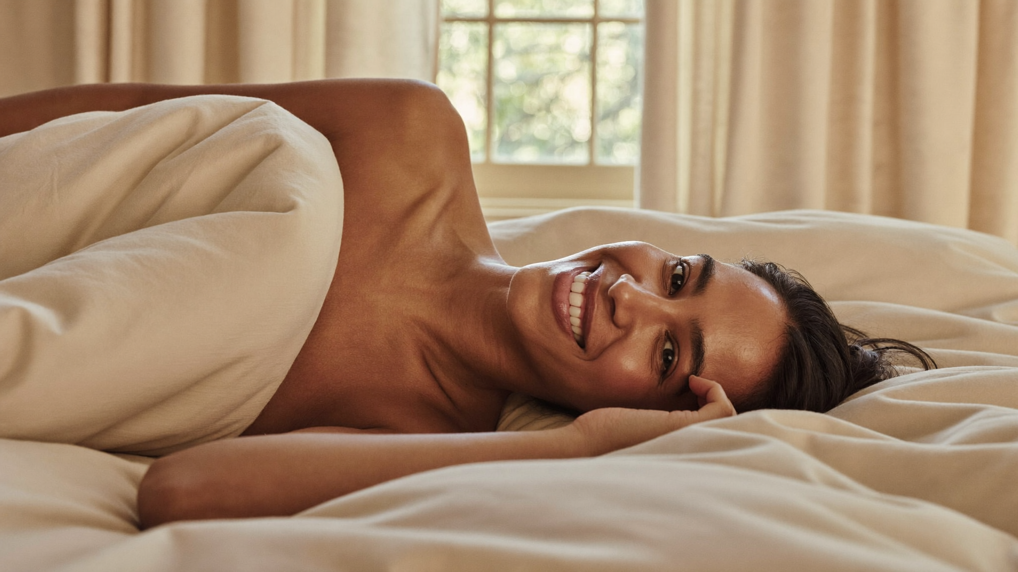 SNUGG lifestyle portrait